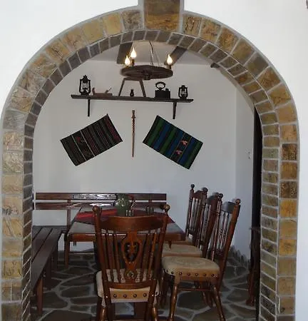 Denizovata House *